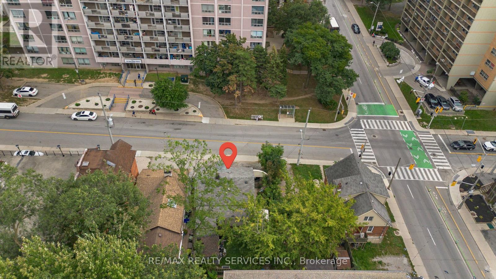 104 Hess Street S Property Photo 30