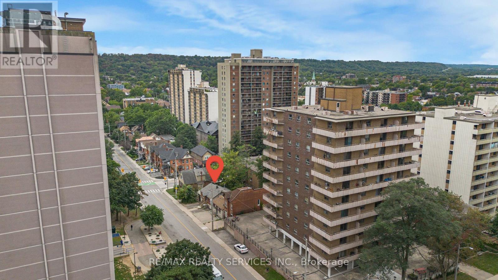 104 Hess Street S Property Photo 32