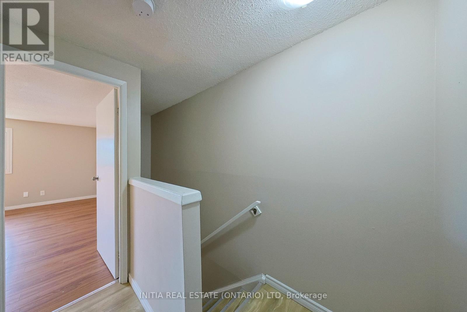 253 Hampton Avenue Property Photo 11