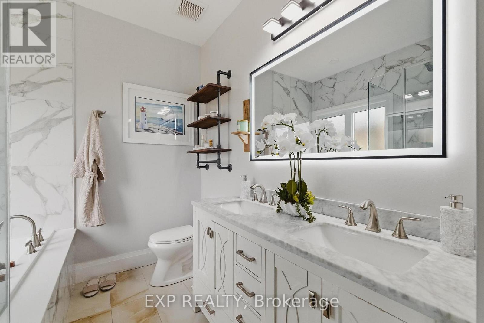 236 Burford Delhi Townline Road Property Photo 15