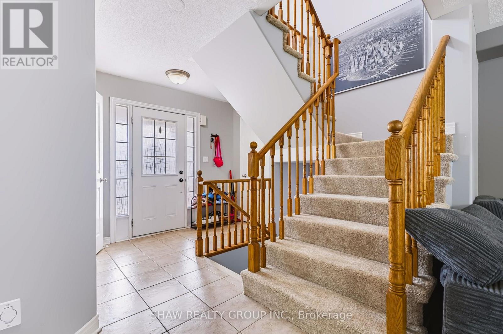 24 Fallingbrook Crescent Property Photo 6