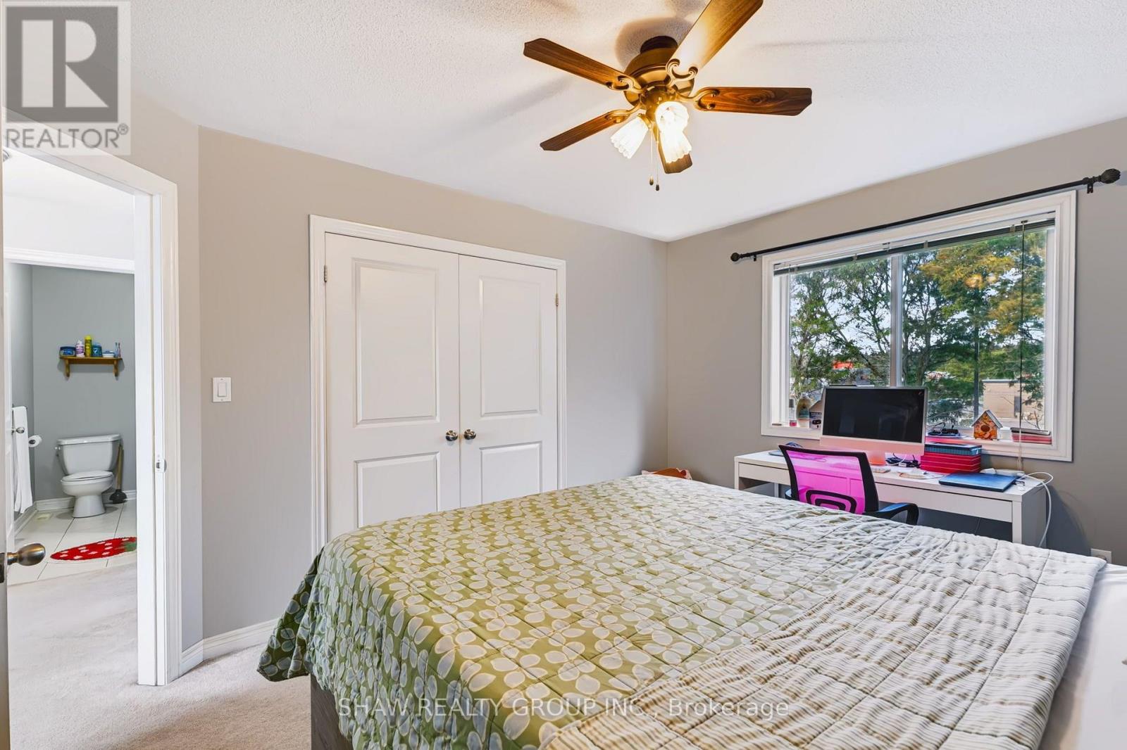 24 Fallingbrook Crescent Property Photo 22