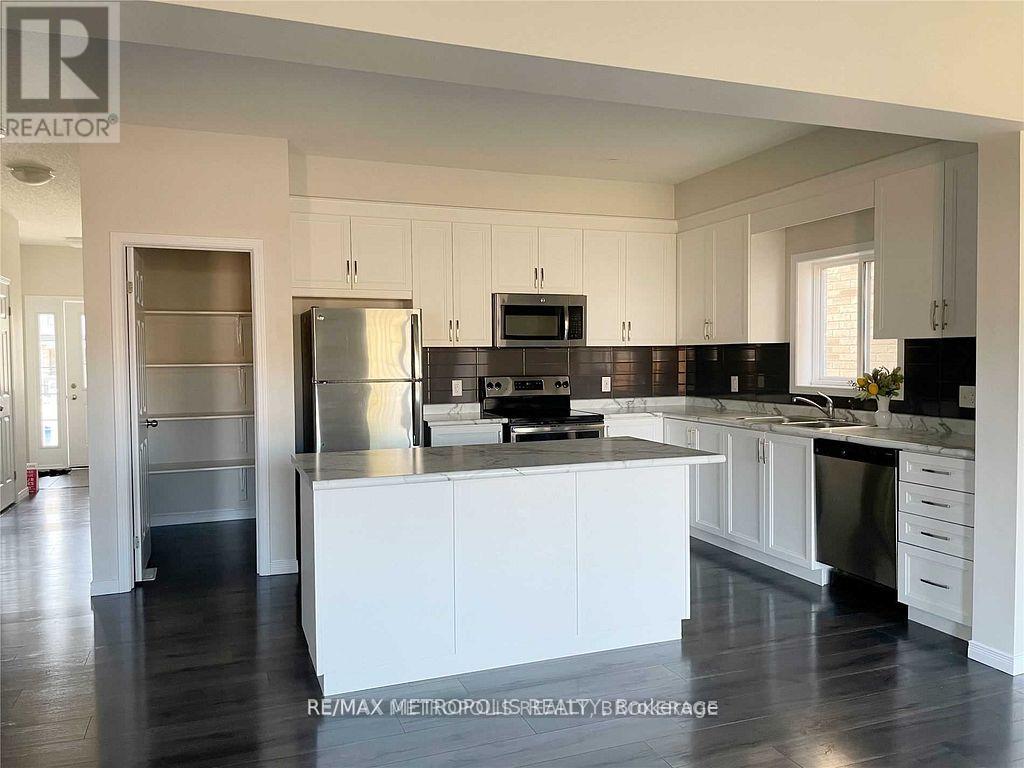 668 Blair Creek Drive Property Photo 4