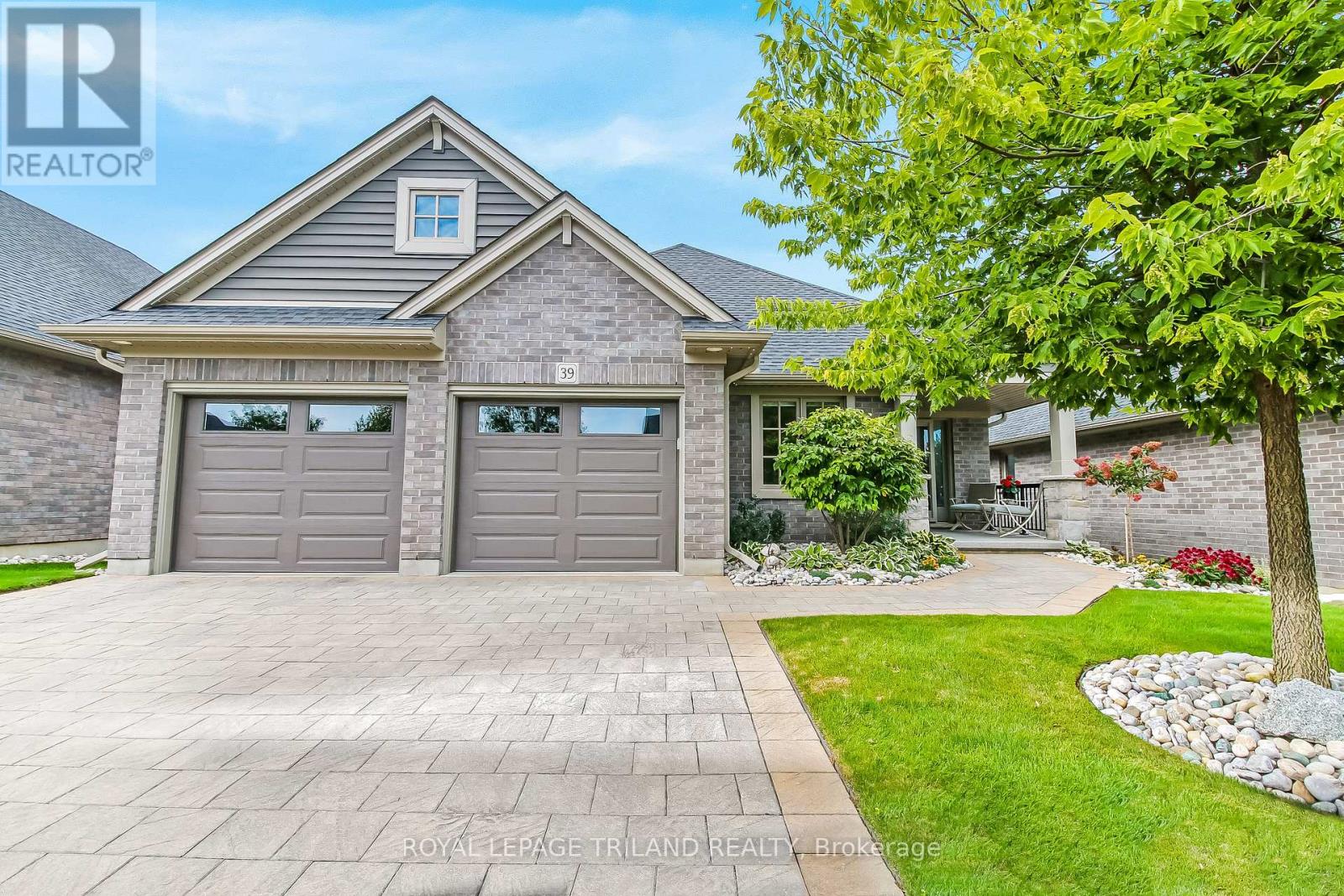 39 - 234 PEACH TREE BOULEVARD