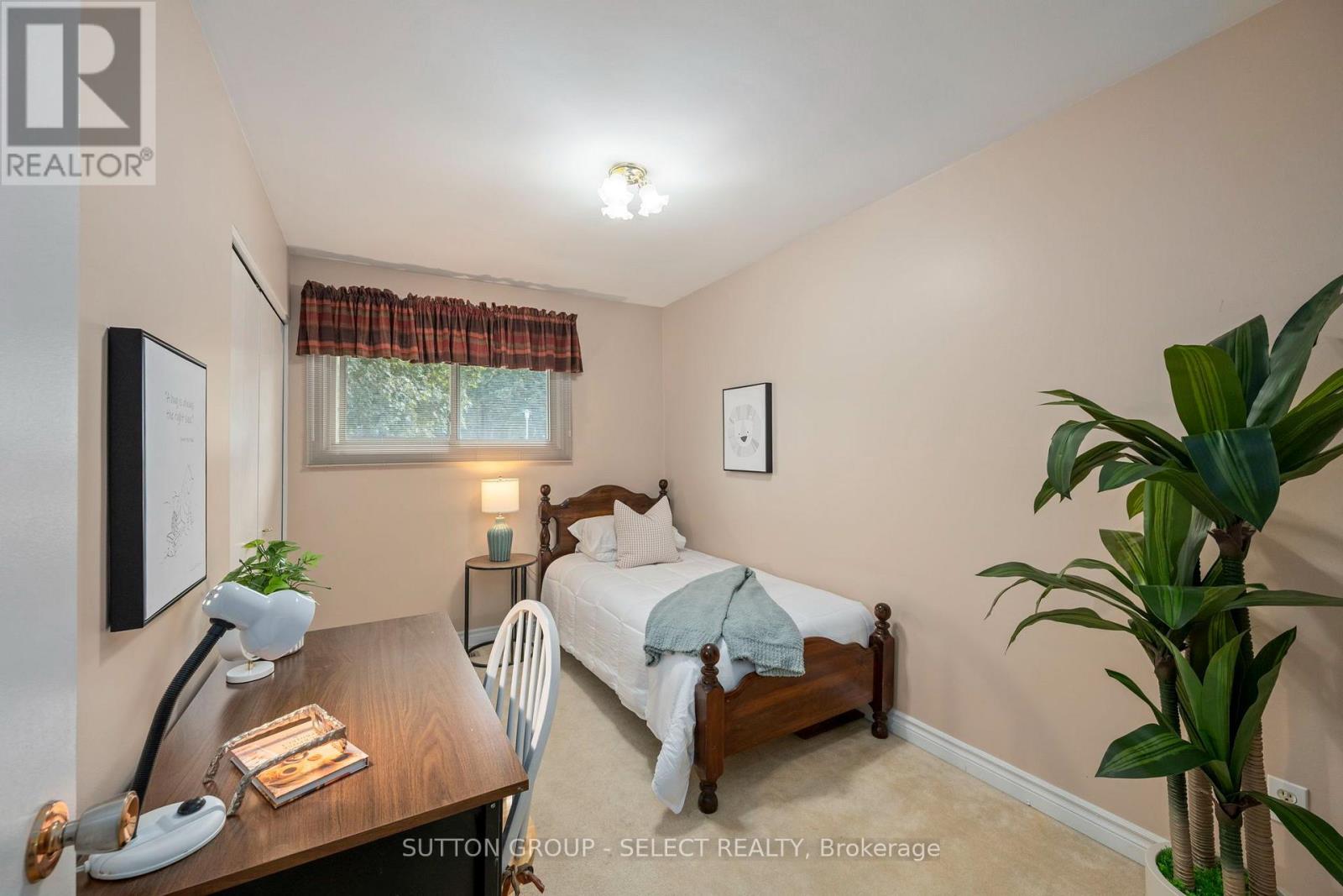 1679 Estevan Road Property Photo 15
