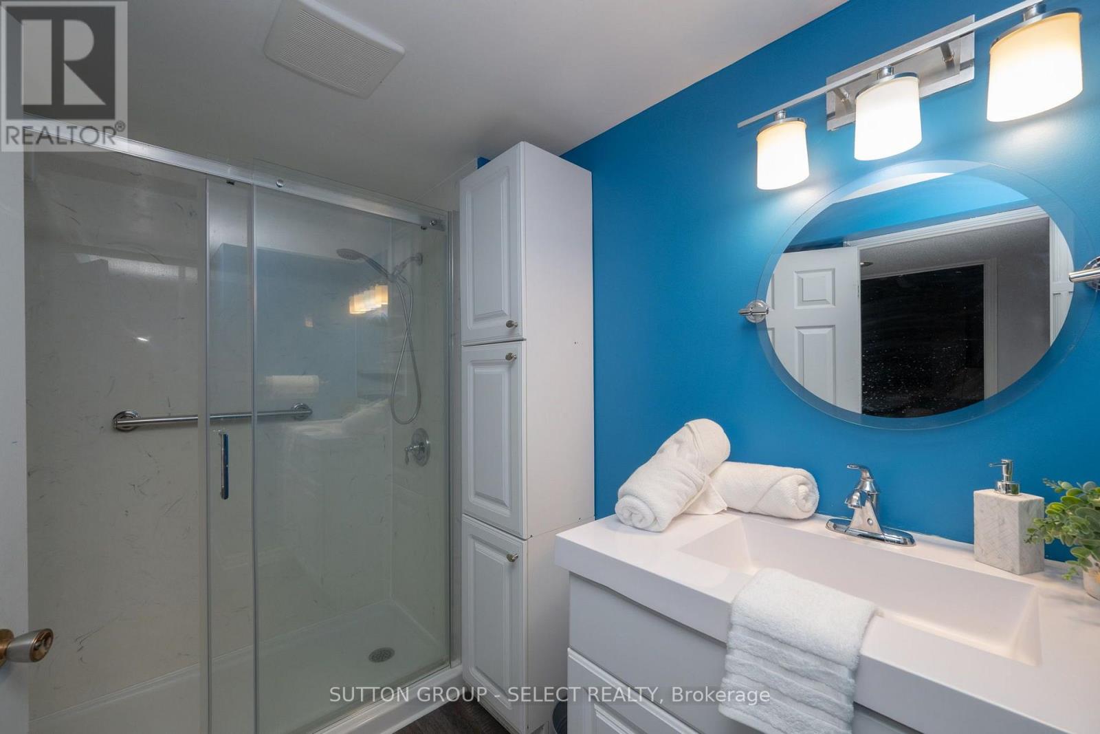 1679 Estevan Road Property Photo 25