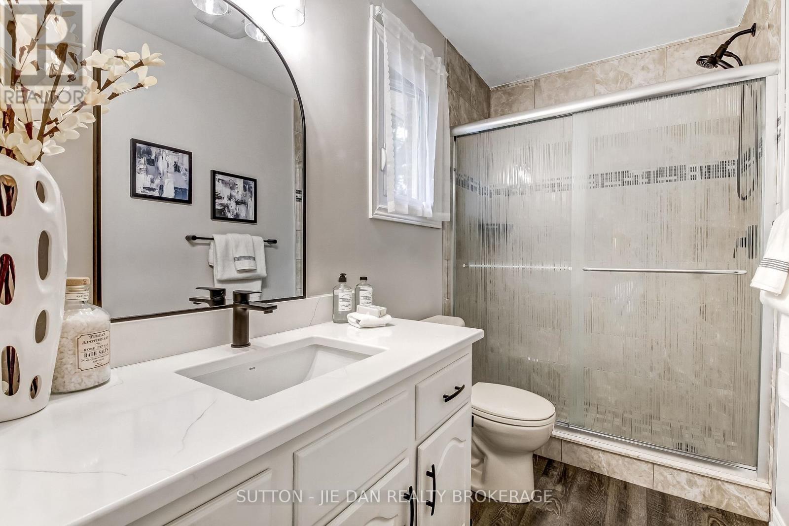 1624 Hastings Drive Property Photo 12