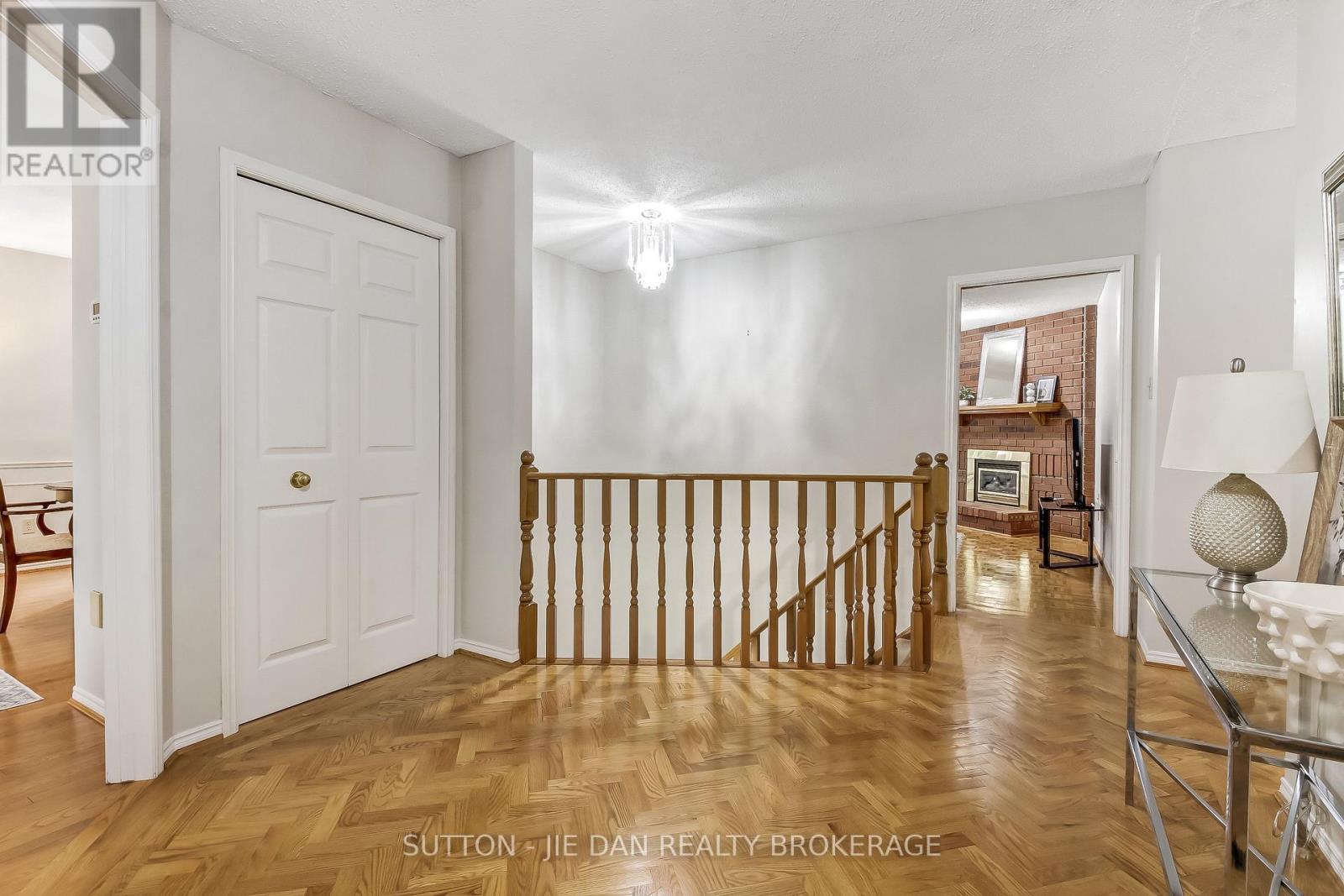 1624 Hastings Drive Property Photo 17