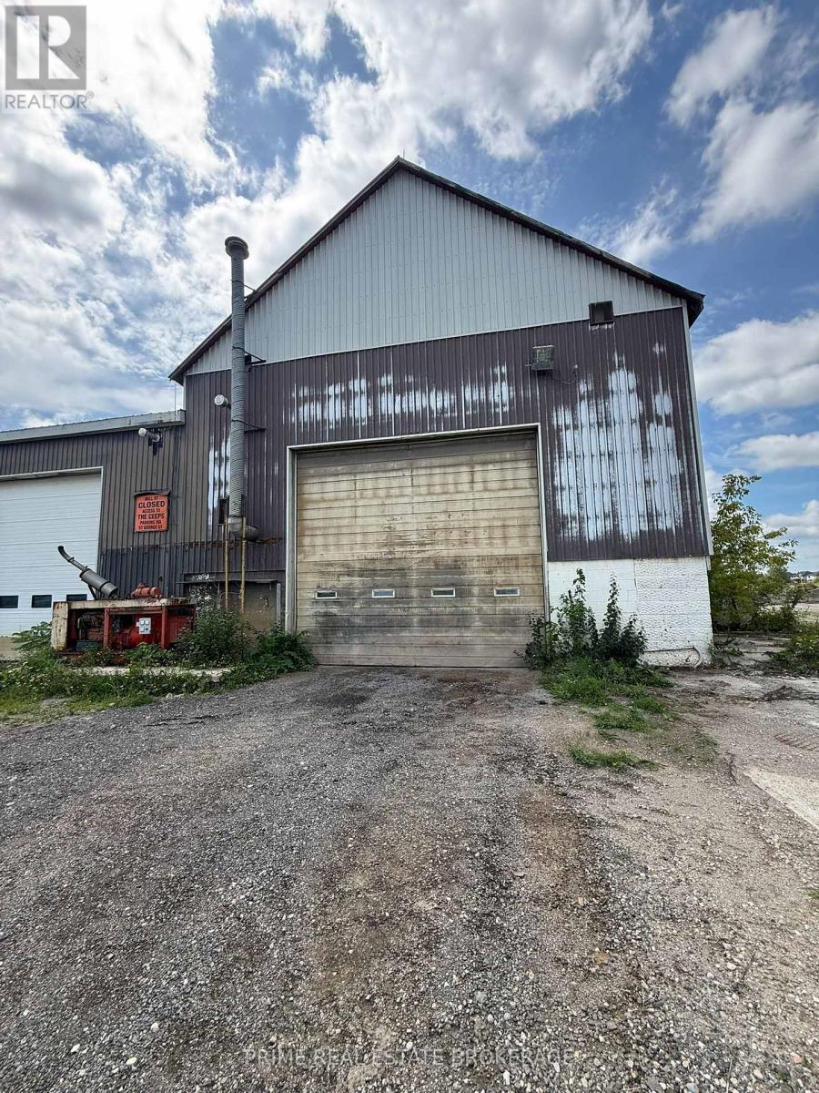 1640 Fanshawe Park Road East #unit 2, 2b Property Photo 4