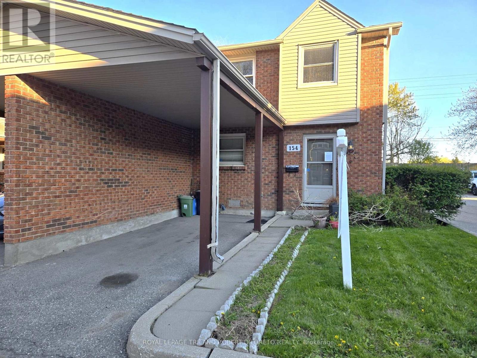 154 - 1330 JALNA BOULEVARD Property Photo 1