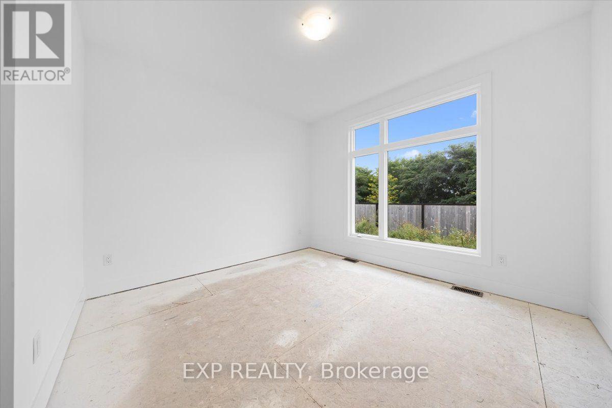 2 Corr Court Property Photo 16