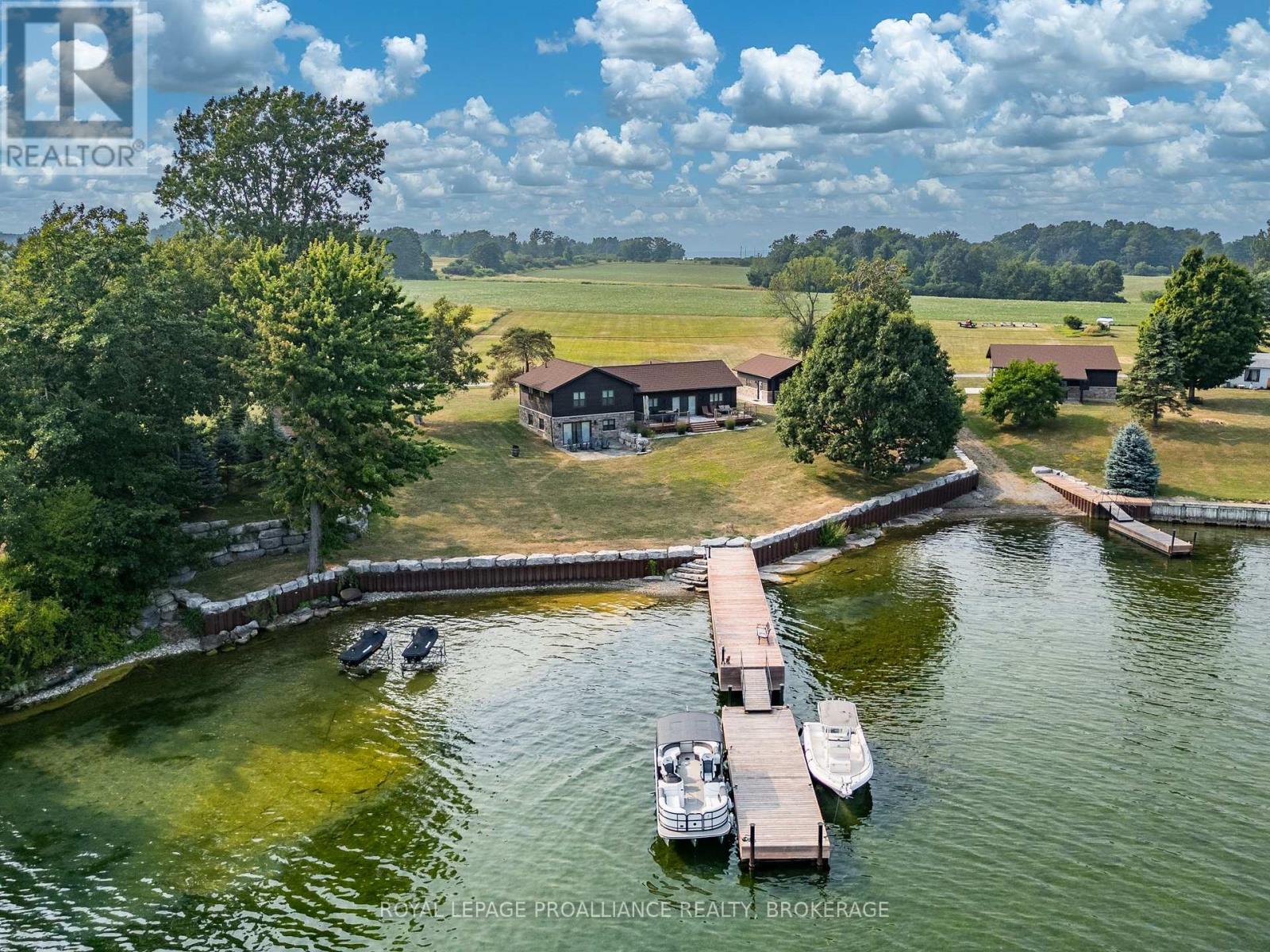 199 & 213 Leone's Cove Lane Property Photo 1
