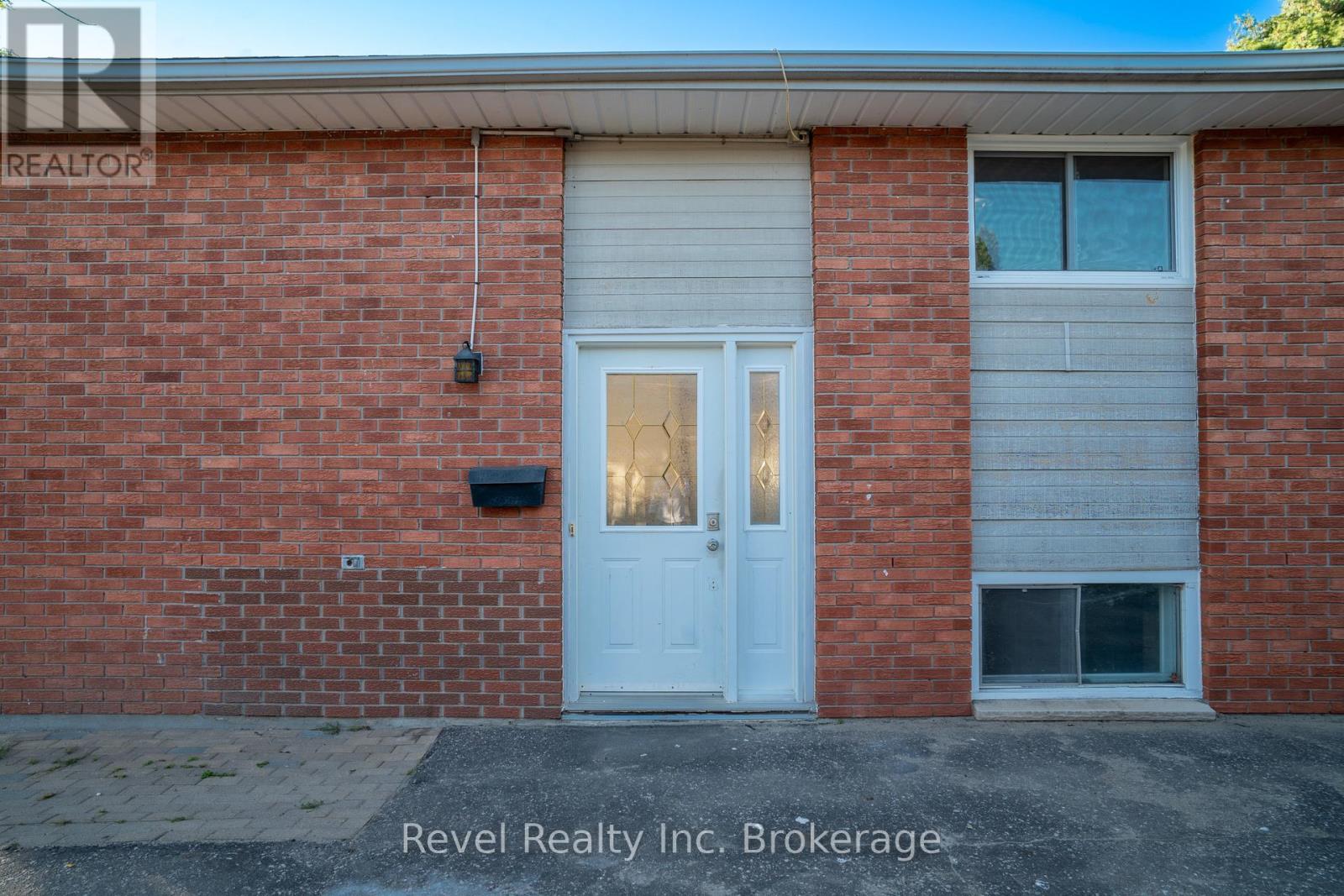 12 Nightingale Drive Property Photo 8