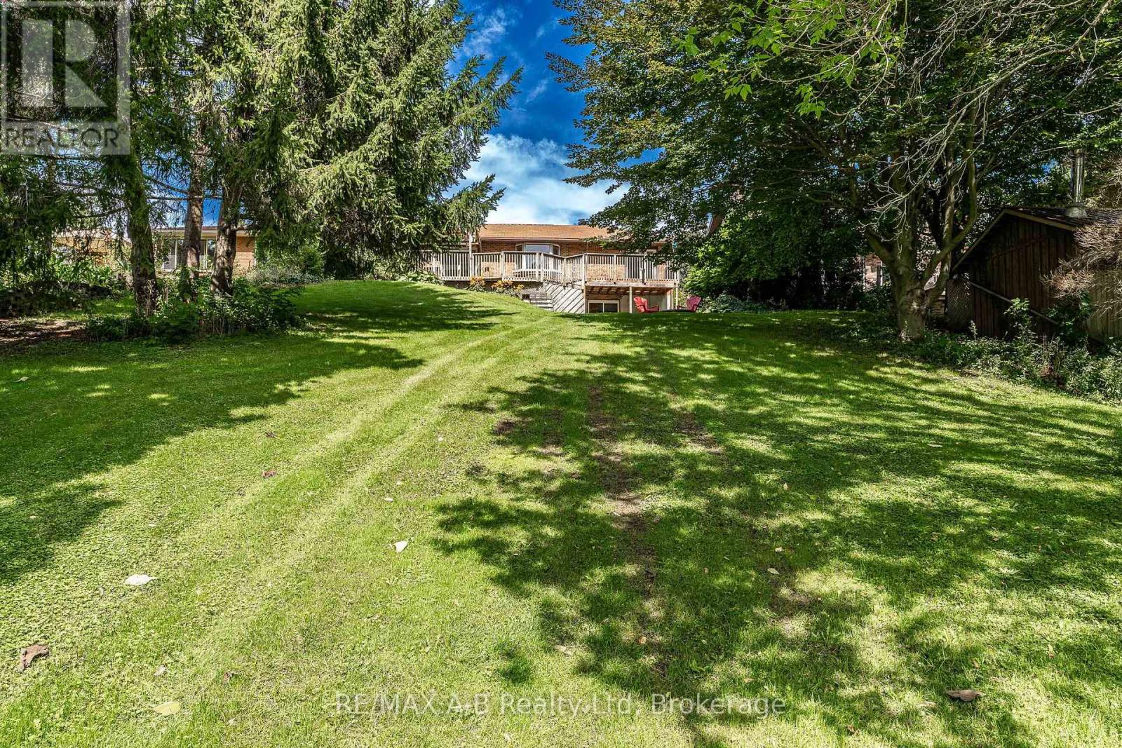 332 Widder Street E Property Photo 43