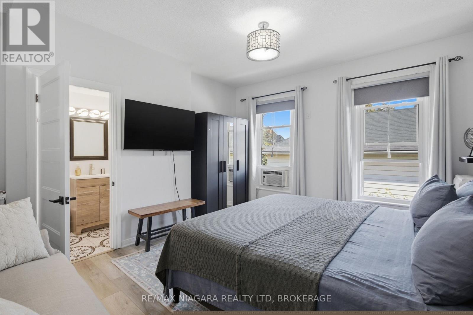 4291 Simcoe Street Property Photo 17