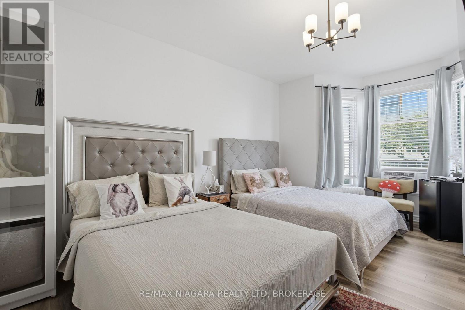 4291 Simcoe Street Property Photo 21