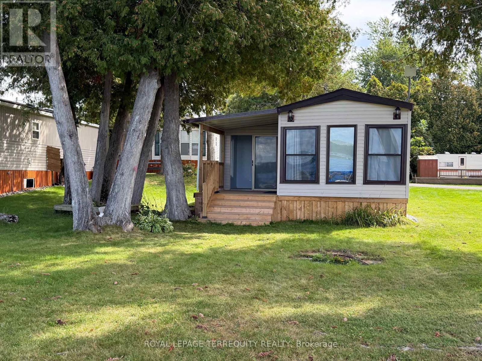 17 Sunset Property Photo