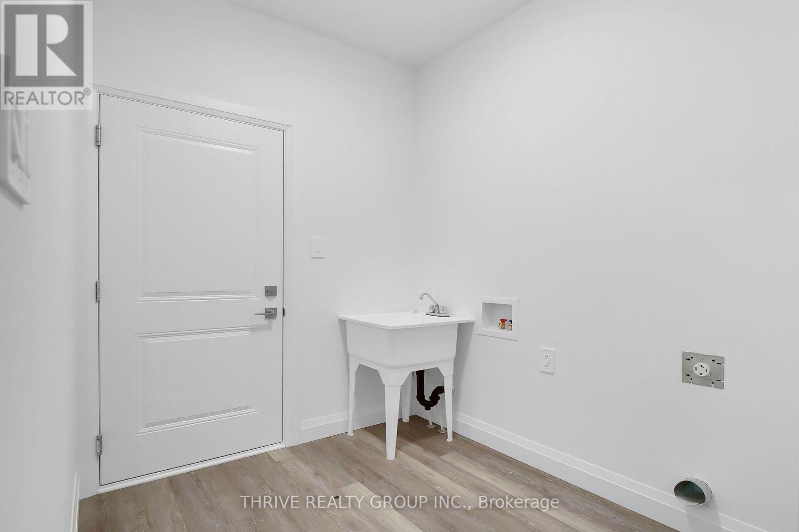 2996 Buroak Drive Property Photo 10