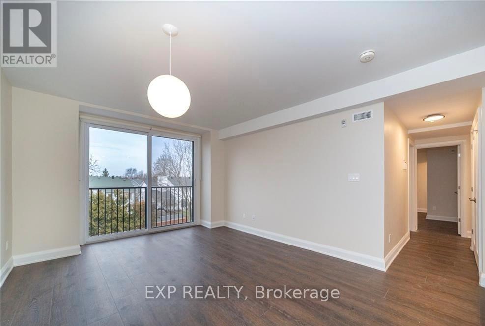204 - 33 Maple Grove Road Property Photo 7