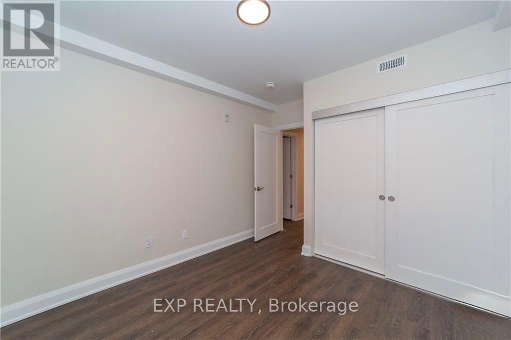204 - 33 Maple Grove Road Property Photo 13
