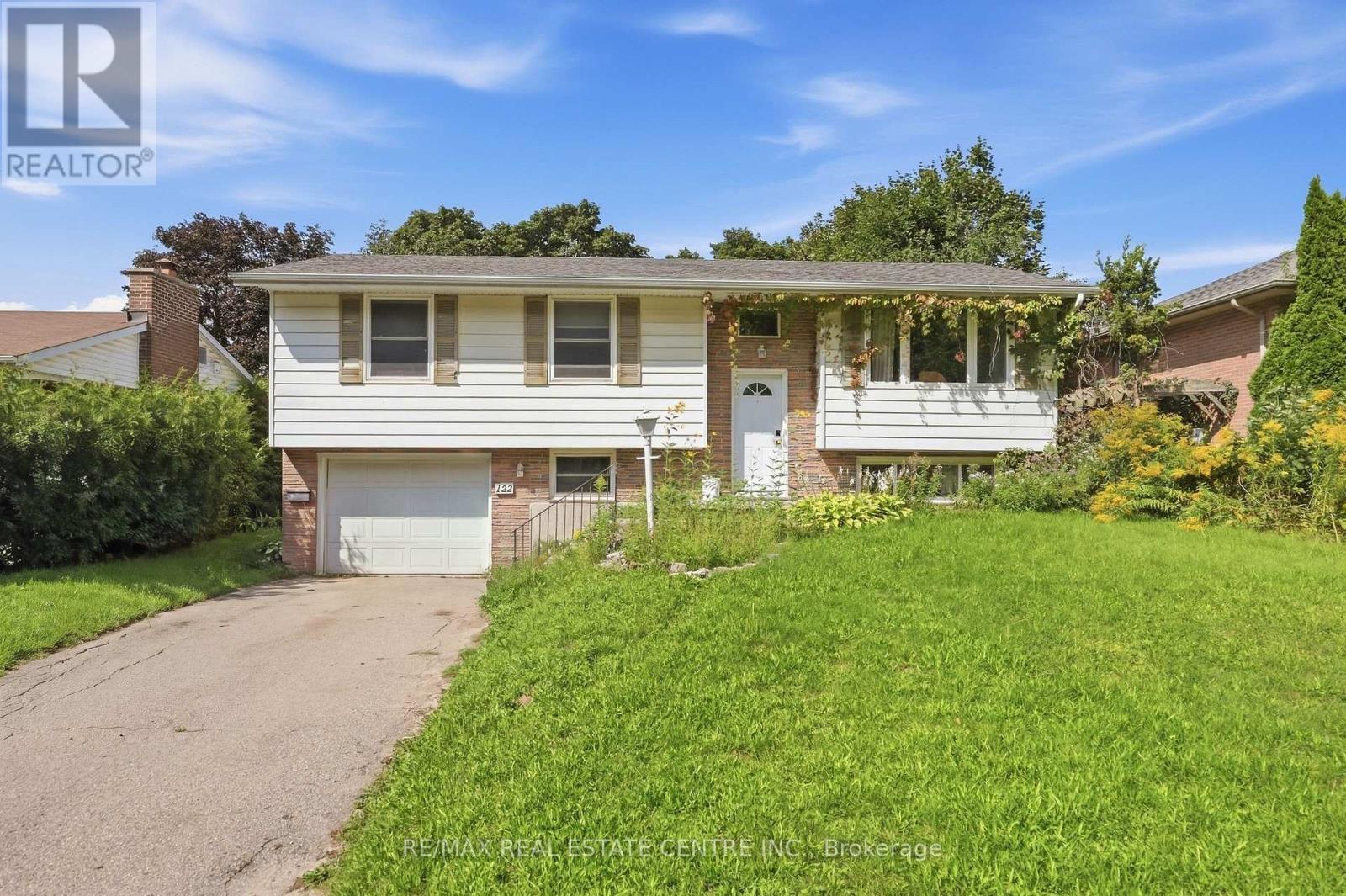 122 GREENBRIER DRIVE