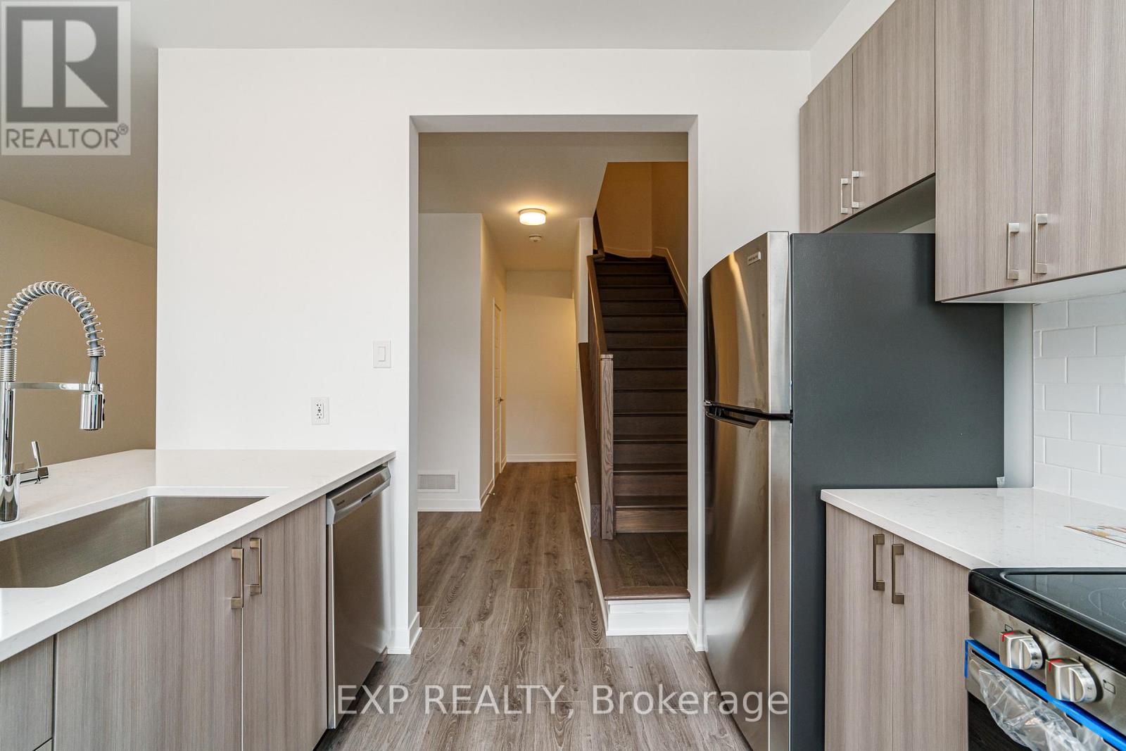 51 Stitch Mews Property Photo 6