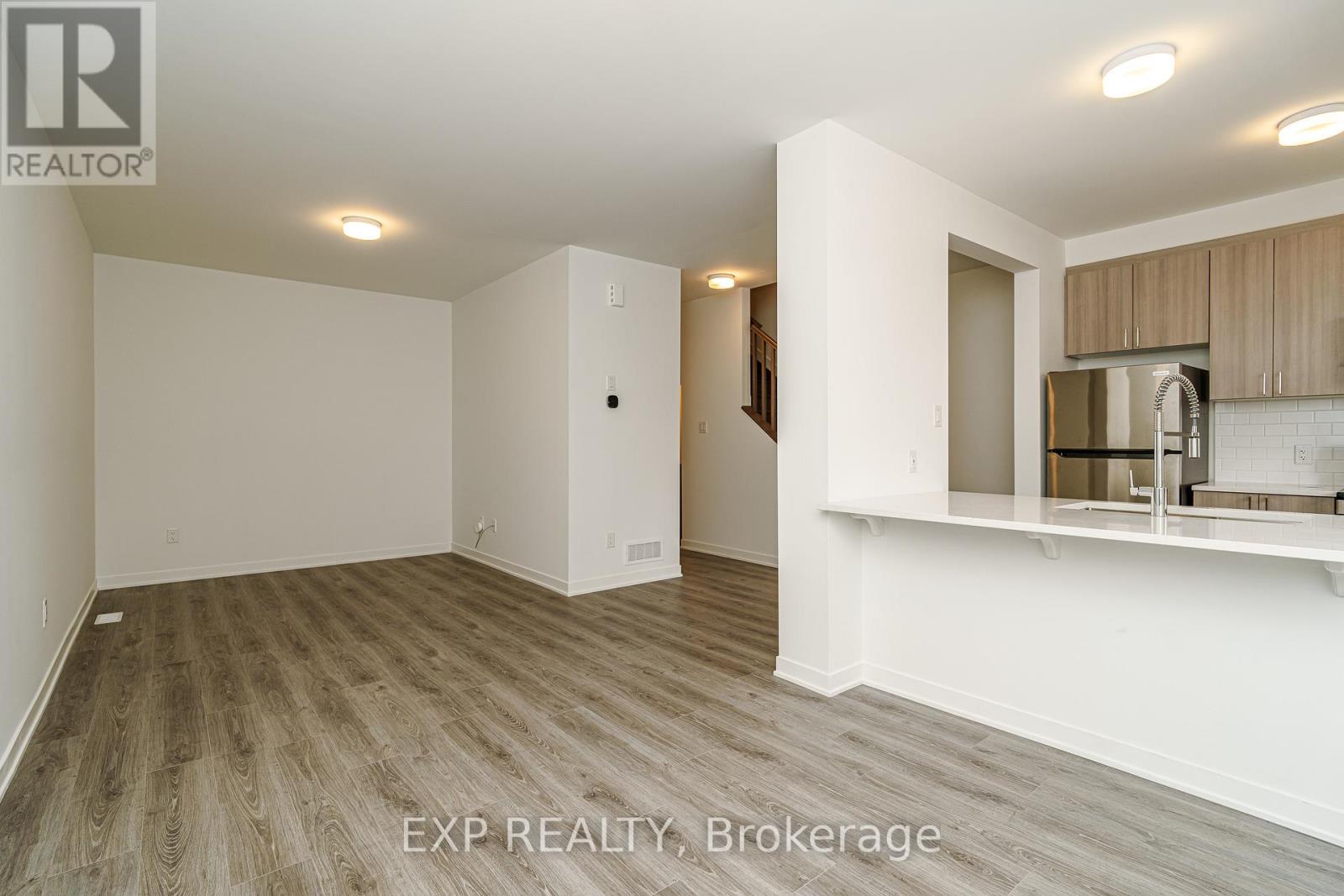 51 Stitch Mews Property Photo 10