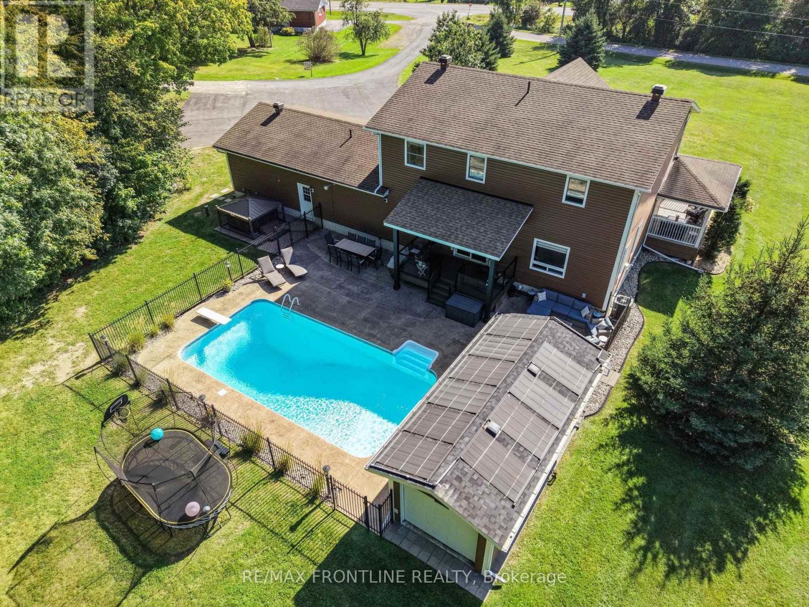 110 Sheil Drive Property Photo 3