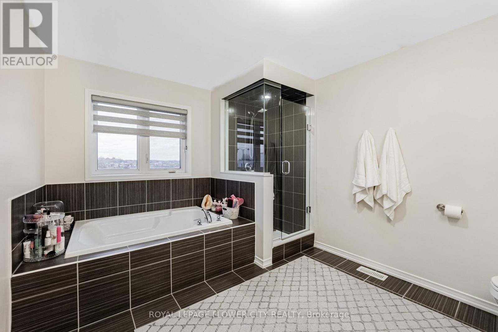1 Anderson Road Property Photo 28