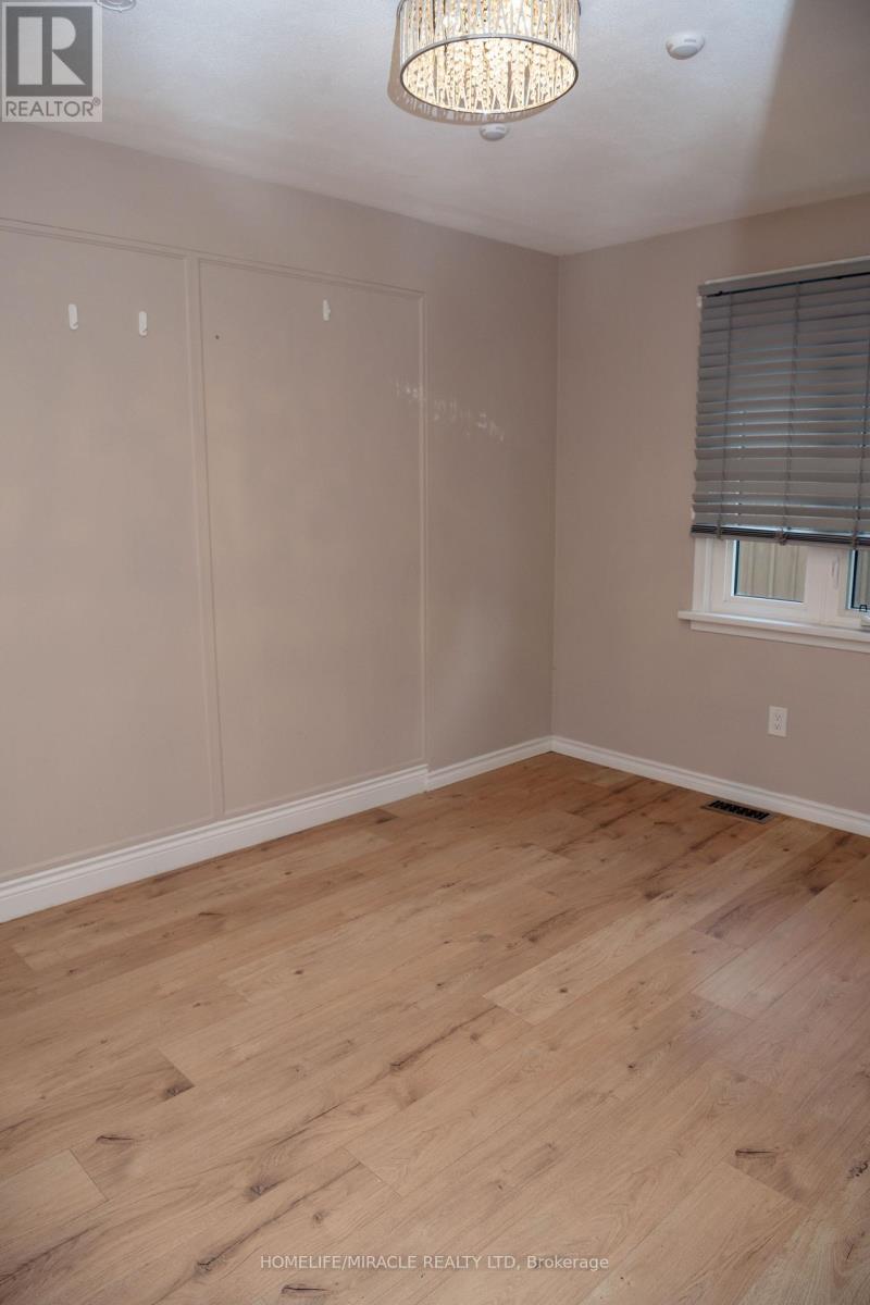 25 Thornridge Crescent Property Photo 20