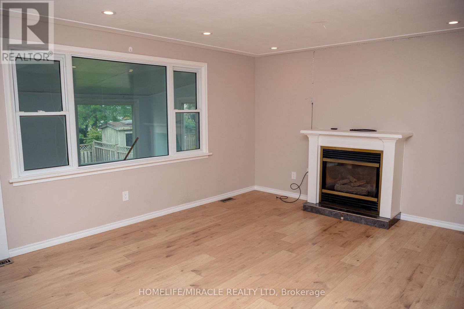 25 Thornridge Crescent Property Photo 25