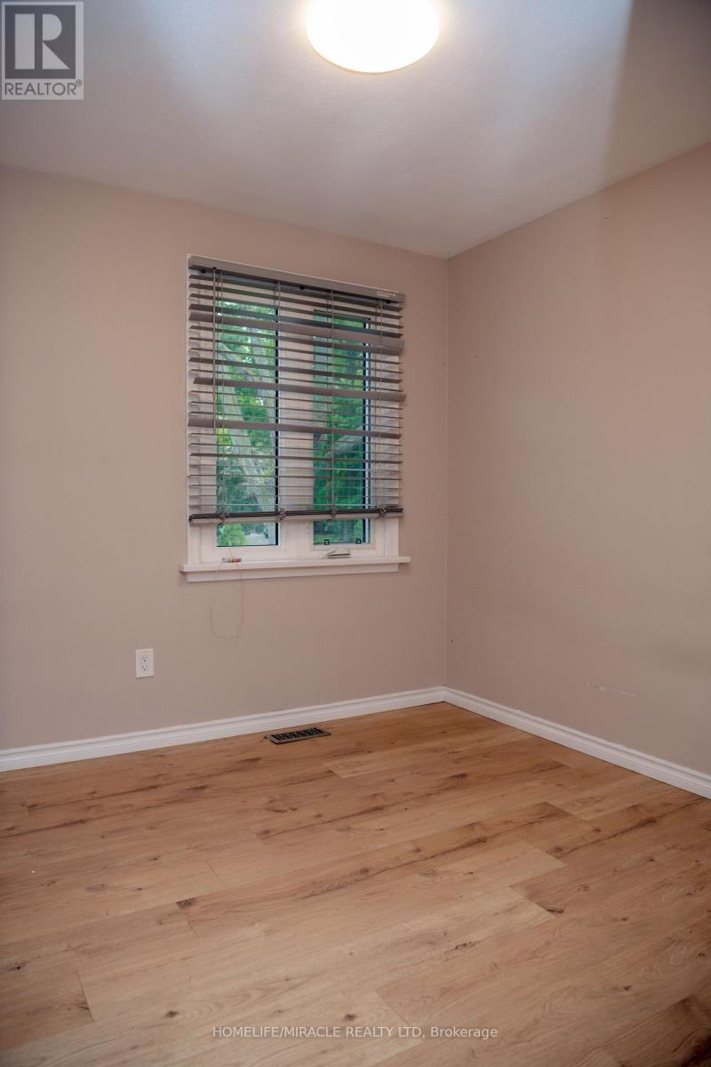25 Thornridge Crescent Property Photo 29