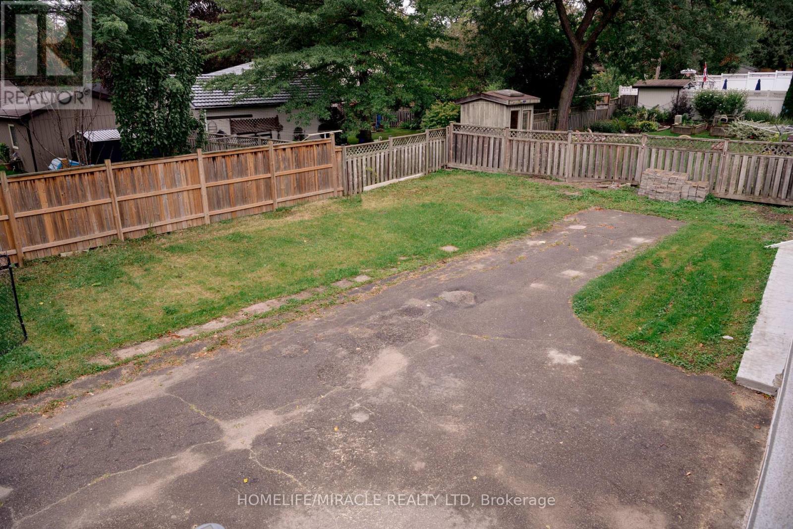 25 Thornridge Crescent Property Photo 47