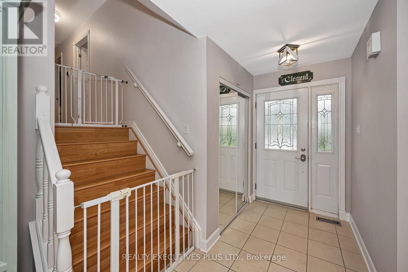 4413 Champlain Street Property Photo 6