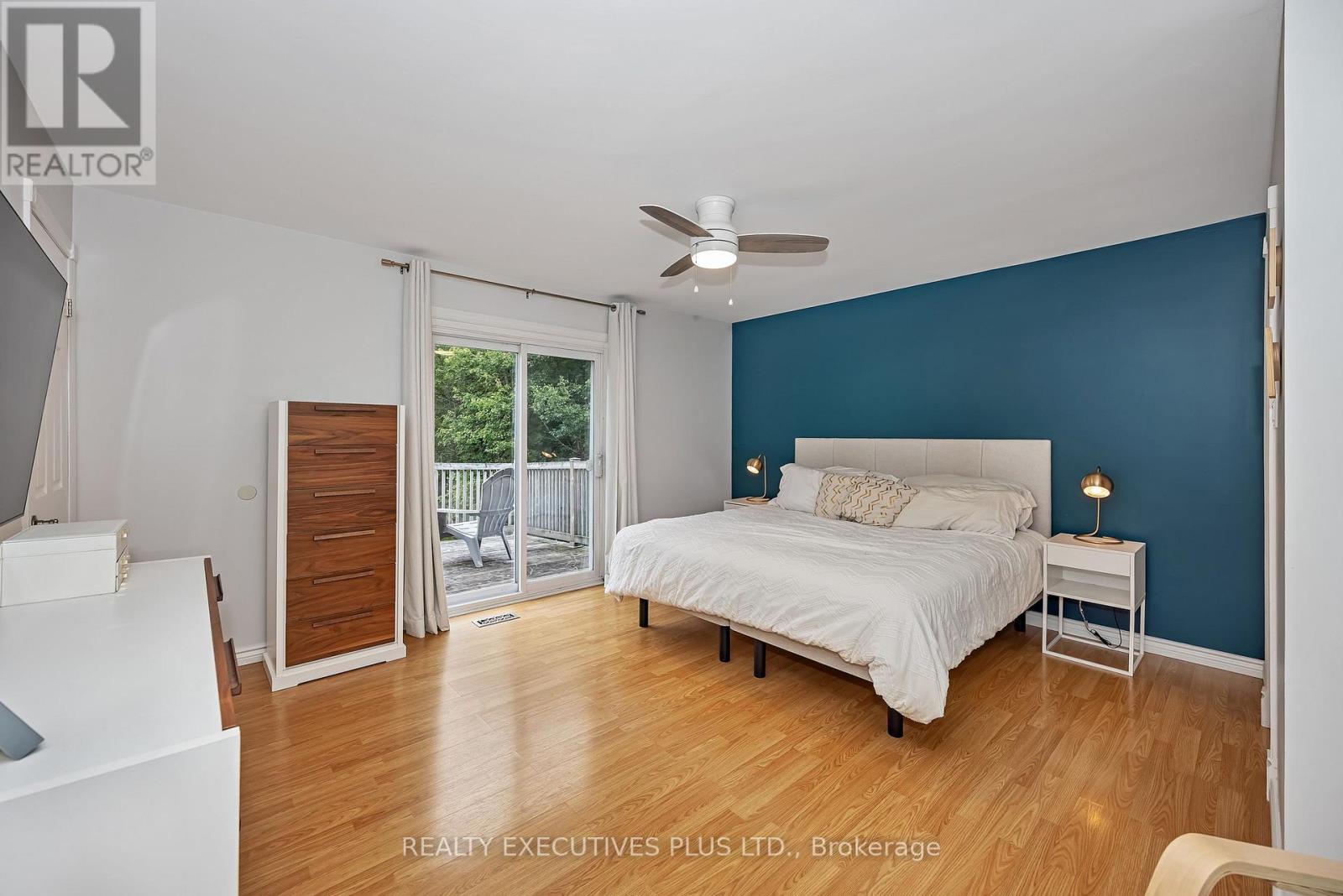 4413 Champlain Street Property Photo 14