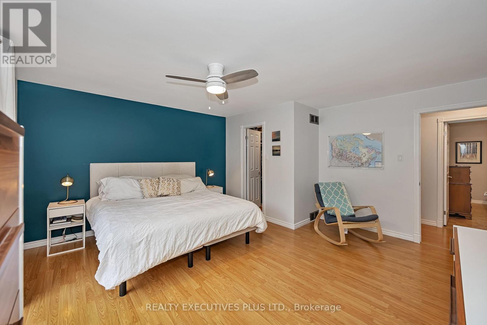 4413 Champlain Street Property Photo 15