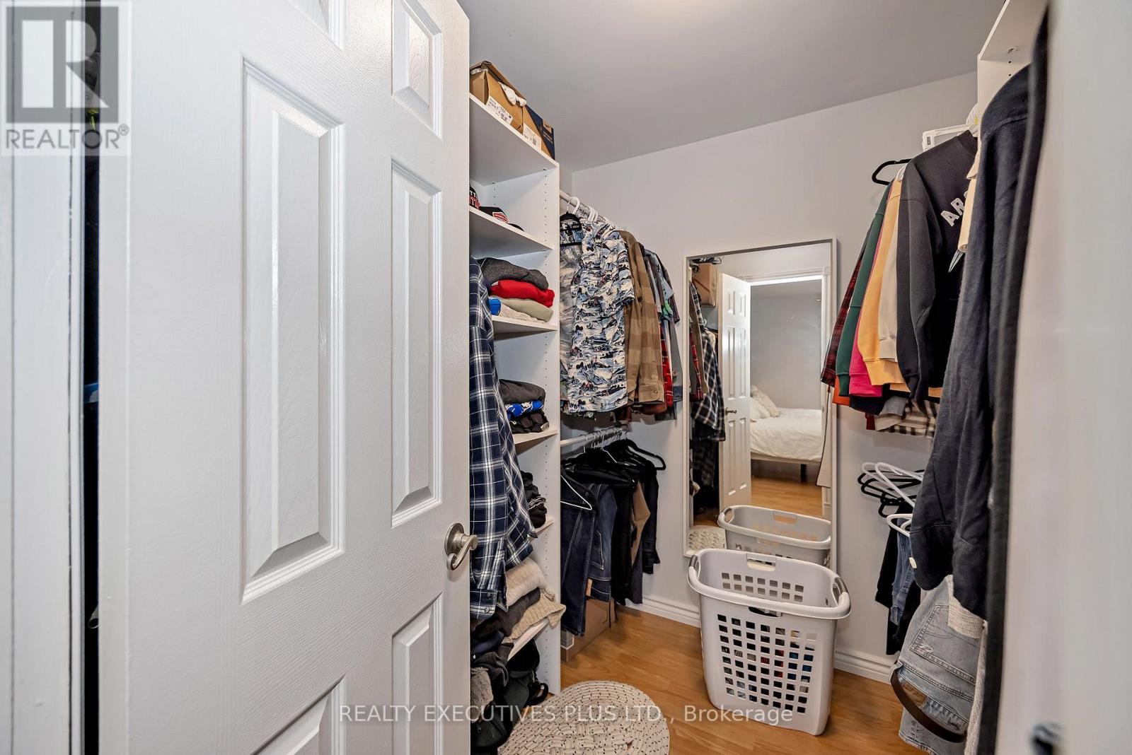 4413 Champlain Street Property Photo 17