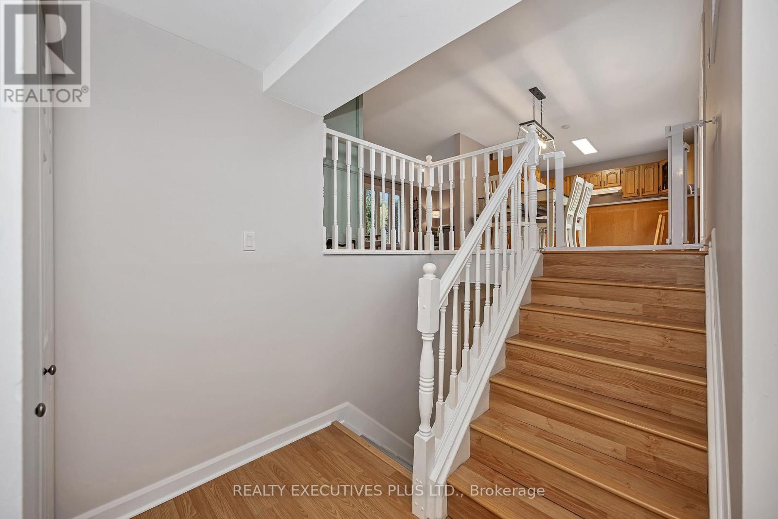 4413 Champlain Street Property Photo 24