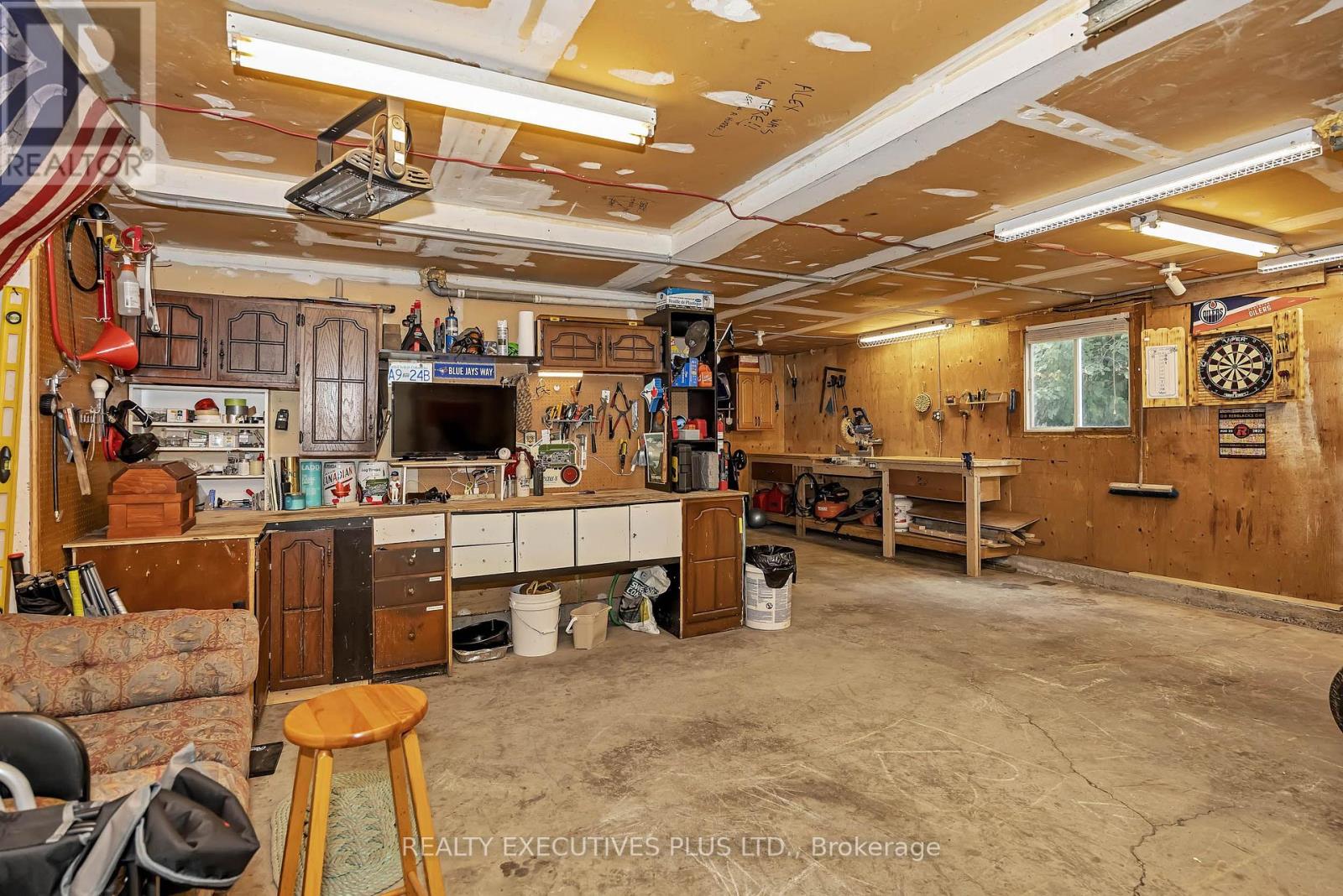4413 Champlain Street Property Photo 30