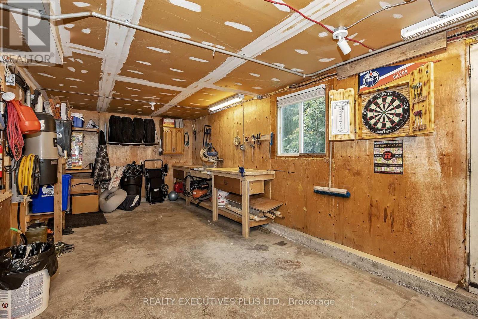 4413 Champlain Street Property Photo 31