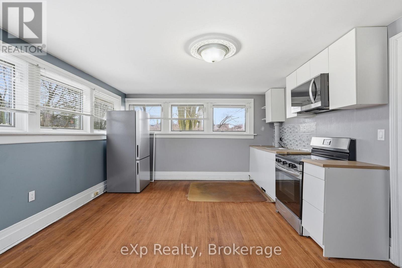 1025 2nd Avenue W Property Photo 30