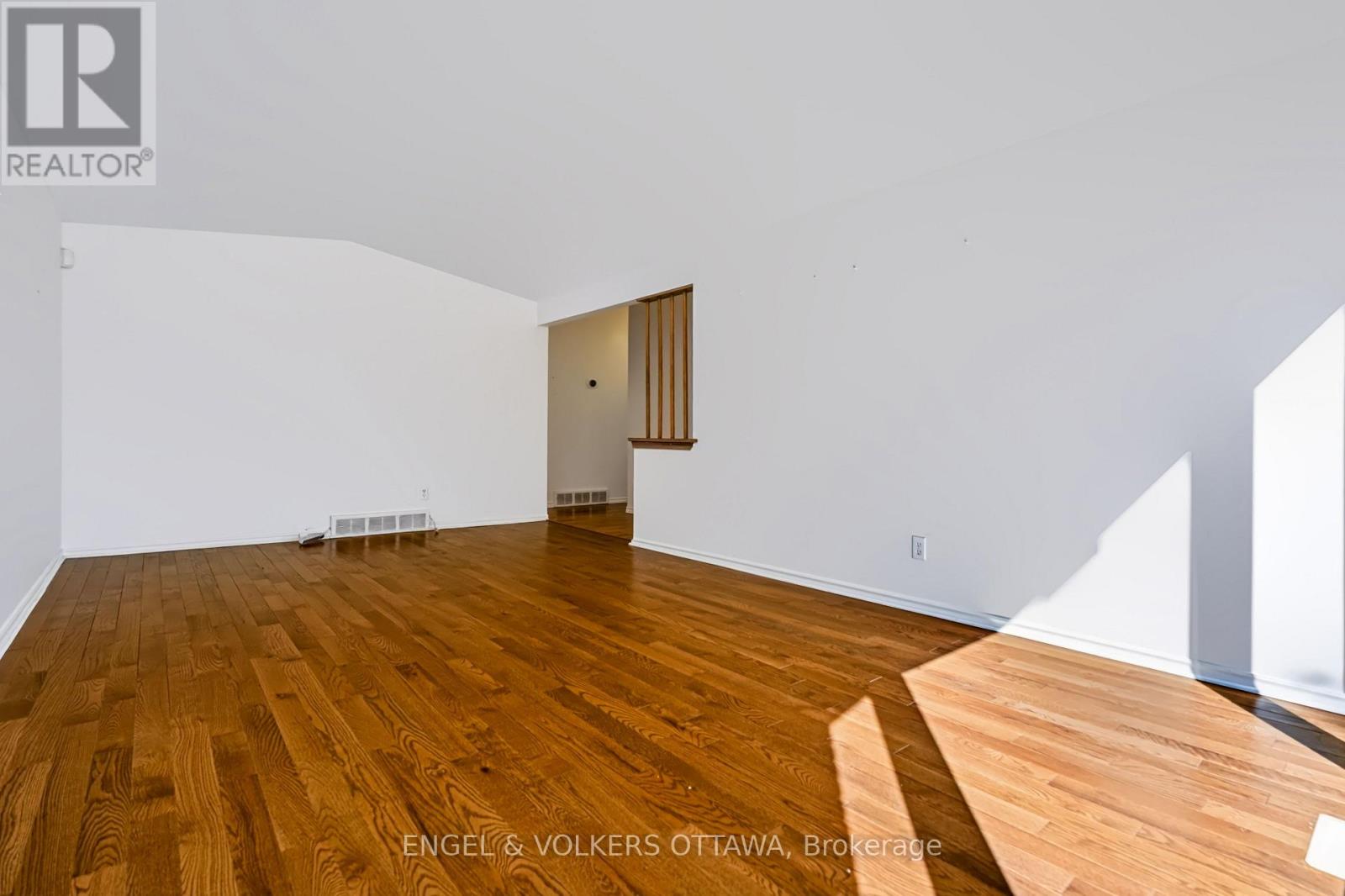 2034 Cornish Street Property Photo 8