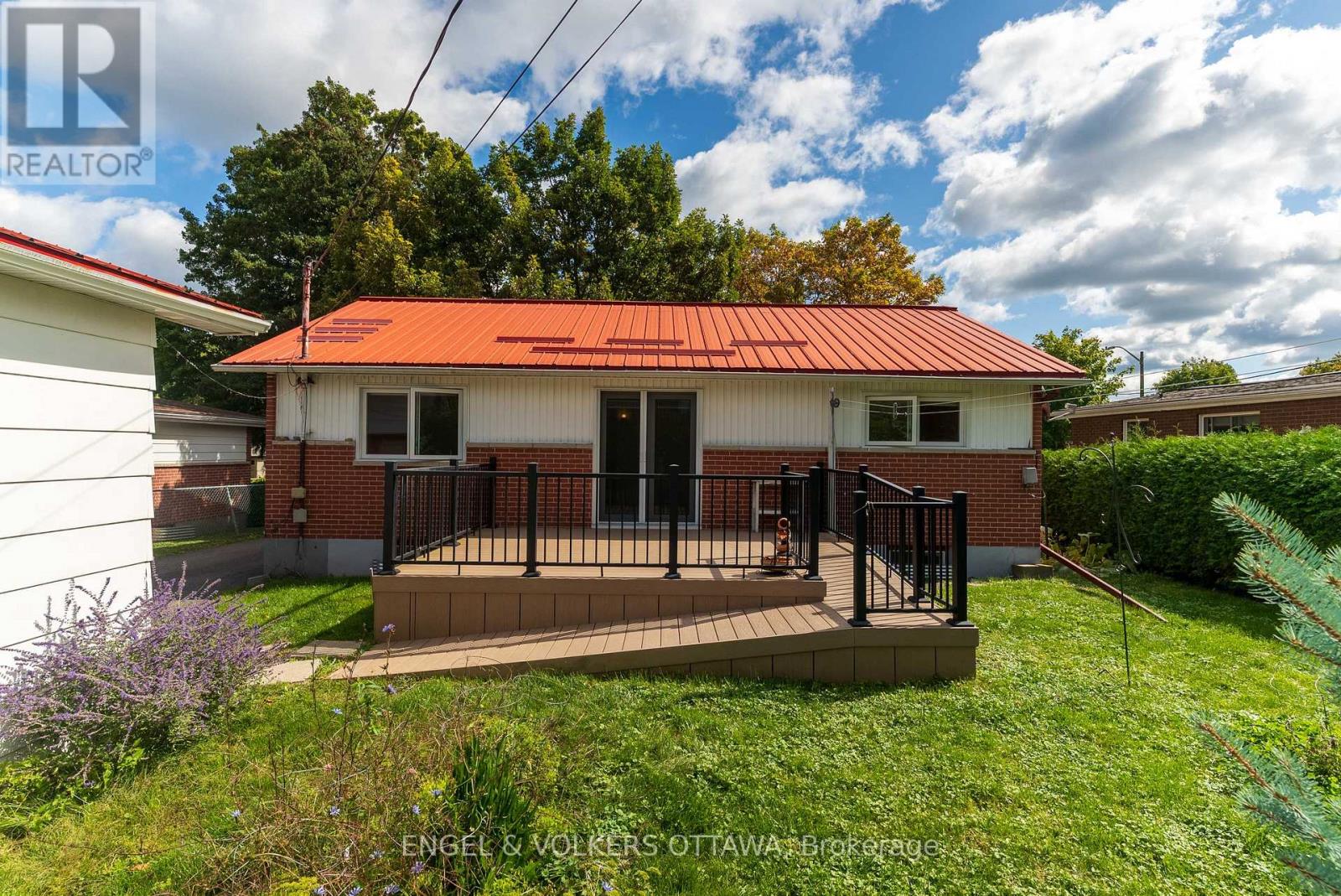 2034 Cornish Street Property Photo 30