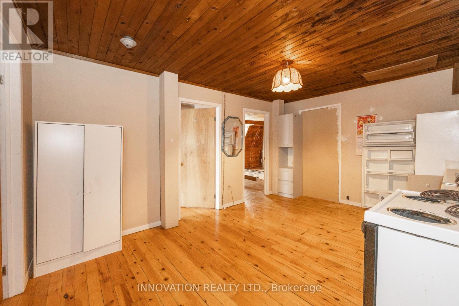 4550 Ste-catherine Street Property Photo 26