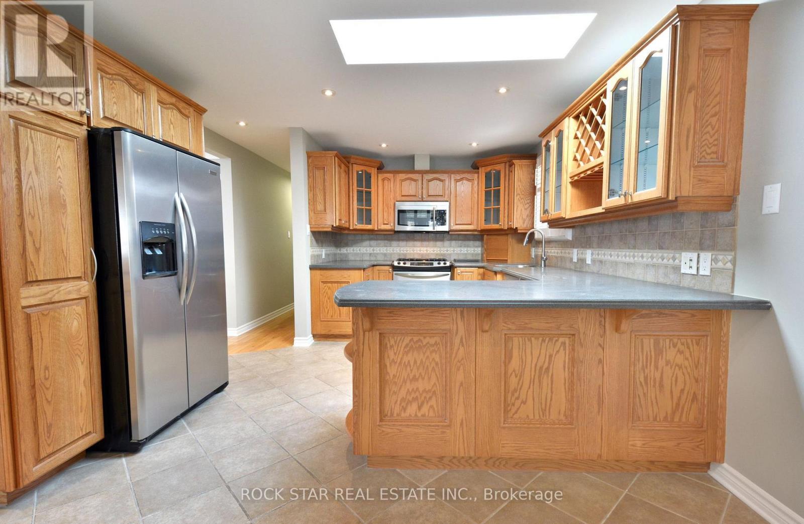 867 Upper Sherman Avenue Property Photo 6