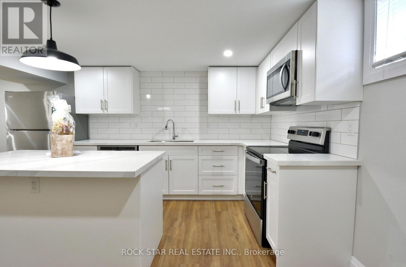 867 Upper Sherman Avenue Property Photo 20