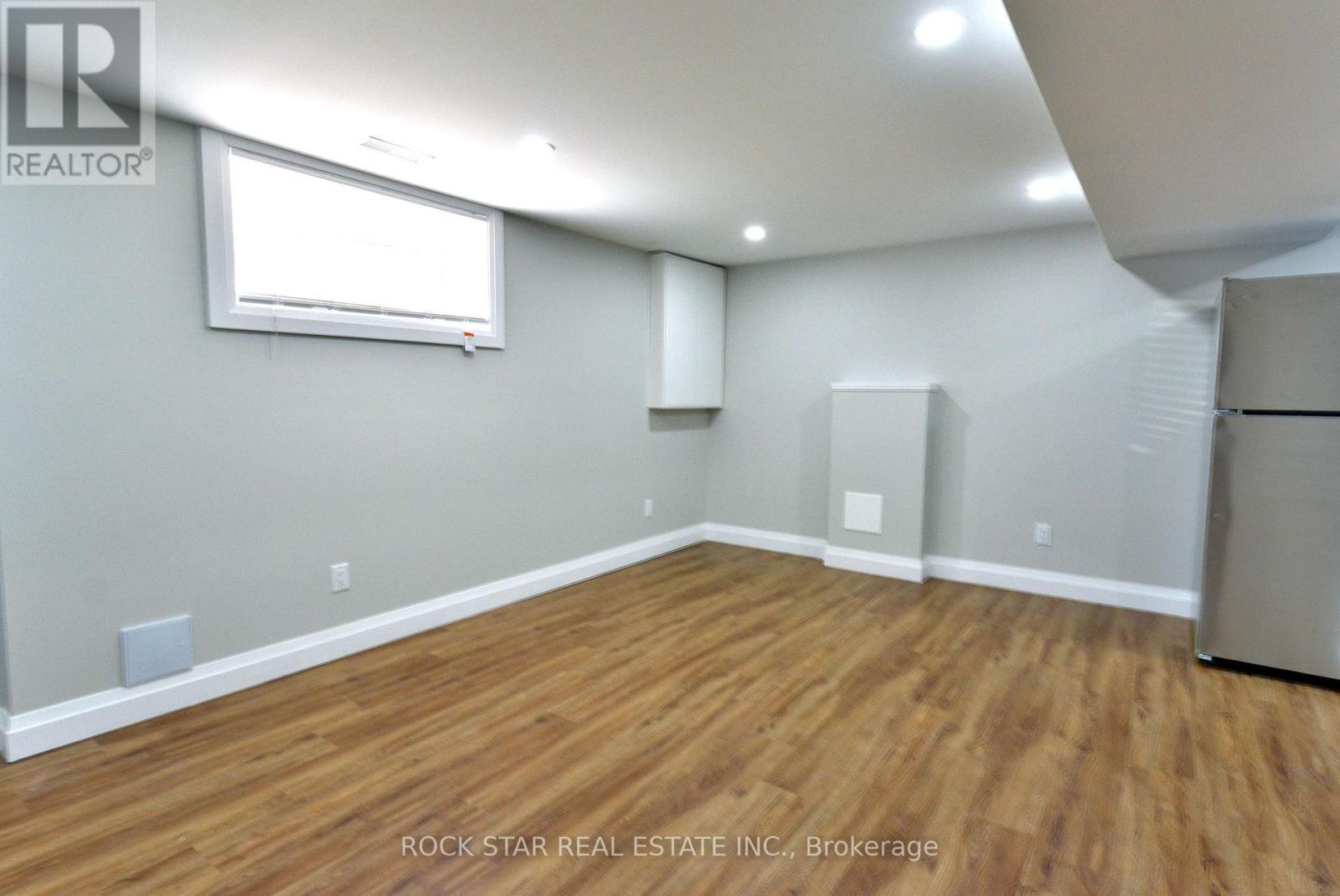 867 Upper Sherman Avenue Property Photo 25