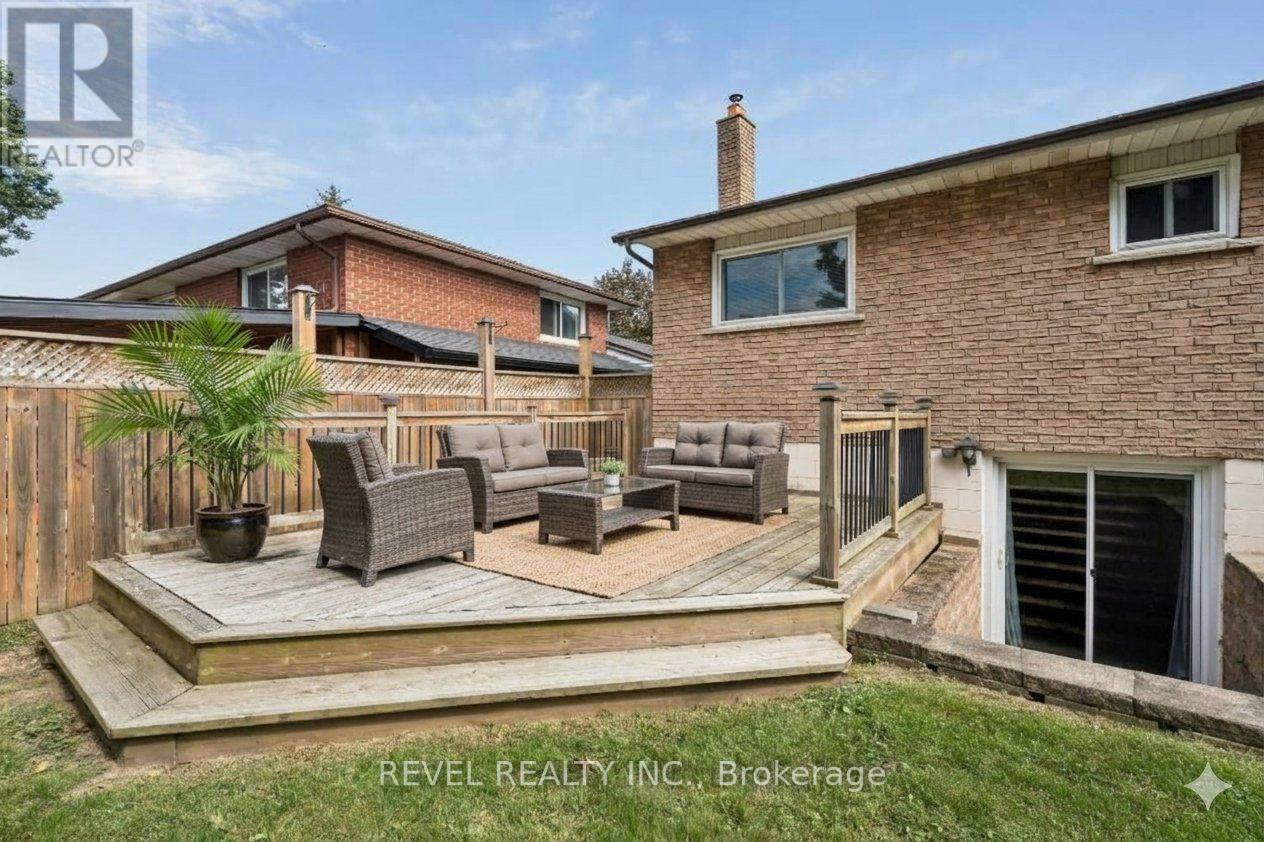 317 Rexford Drive Property Photo 42