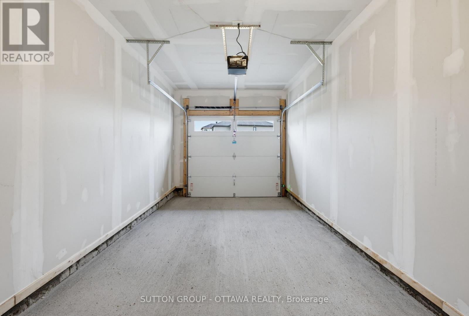 758 Horned Owl Avenue Property Photo 24