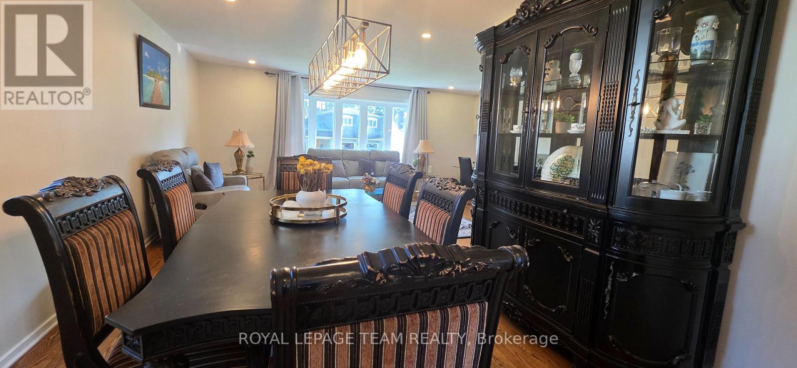 13 Ridgeburn Gate Property Photo 14